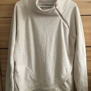 Athleta Karma Cozy - Size Large